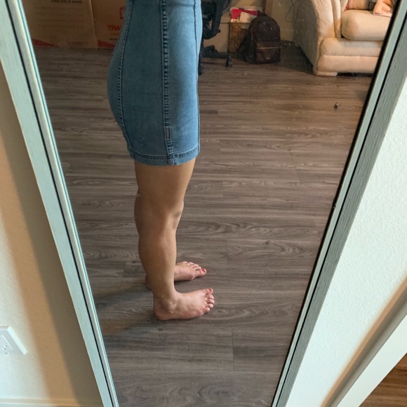 Free people blue denim skirt size 0 - Picture 2 of 4